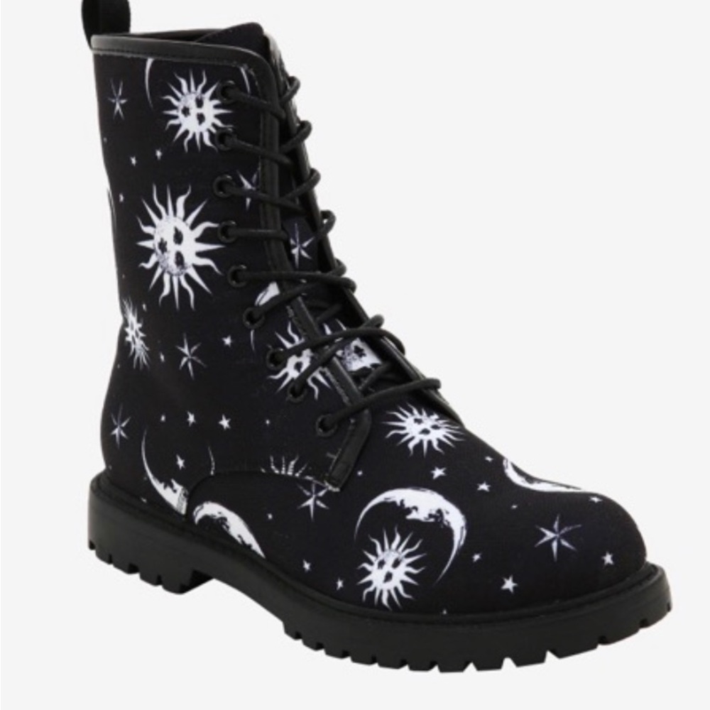 Sale! Sun & moon boots